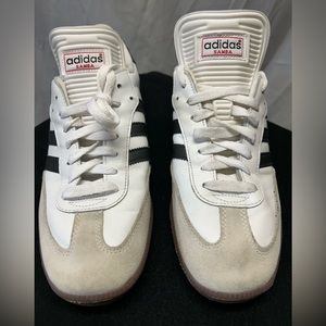 Adidas Sambas size US 9.5